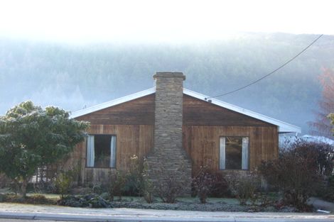 Photo of property in 67 Devon Street, Arrowtown, 9302