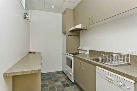 Photo of property in 9/28 The Avenue, Albany, Auckland, 0632