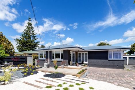 Photo of property in 24 Macdonald Road, Glenview, Hamilton, 3206