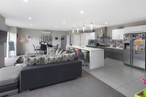 Photo of property in 5 Torrey Pines, Waimairi Beach, Christchurch, 8083