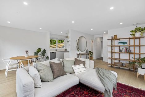 Photo of property in 79 Duncansby Road, Stanmore Bay, Whangaparaoa, 0932