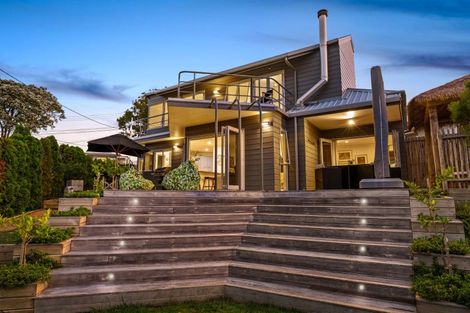 Photo of property in 25 Kowhai Road, Mairangi Bay, Auckland, 0630