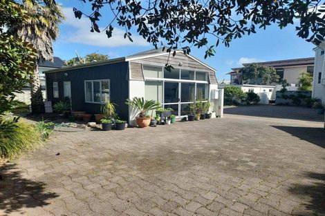 Photo of property in 379a Oceanbeach Road, Mount Maunganui, 3116