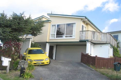 Photo of property in 16 Atlanta Grove, Brooklyn, Wellington, 6021