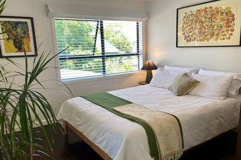 Photo of property in 1/37 Wolsley Avenue, Milford, Auckland, 0620