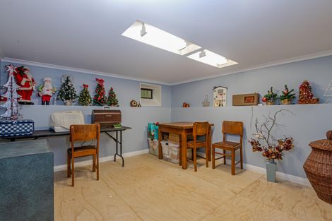 Photo of property in 17 Moyne Avenue, Milson, Palmerston North, 4414