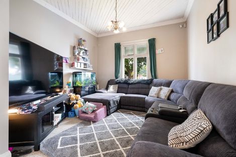 Photo of property in 1 Hazel Avenue, Caversham, Dunedin, 9012