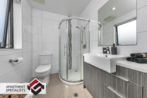 Photo of property in Apollo Apartments, 201/46 Rosedale Road, Rosedale, Auckland, 0632