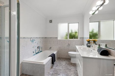 Photo of property in 89 Glendhu Road, Bayview, Auckland, 0629