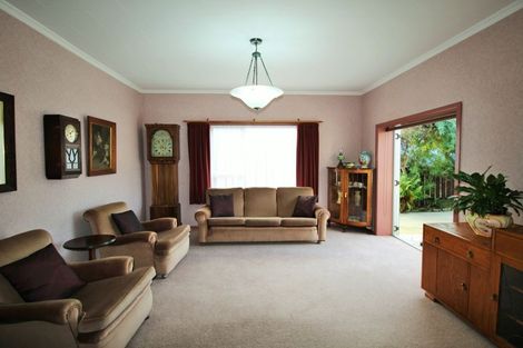 Photo of property in 17 Towey Street, Holmes Hill, Oamaru, 9401