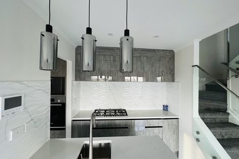 Photo of property in 186a Pakuranga Road, Pakuranga, Auckland, 2010