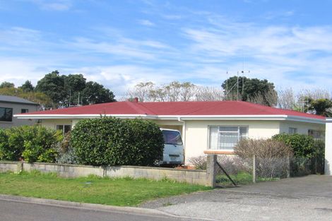 Photo of property in 3 Acklam Avenue, Otumoetai, Tauranga, 3110