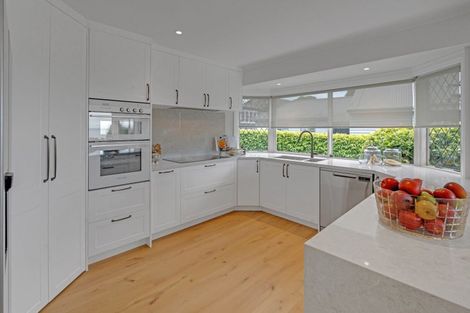 Photo of property in 2/40 Cook Street, Howick, Auckland, 2014