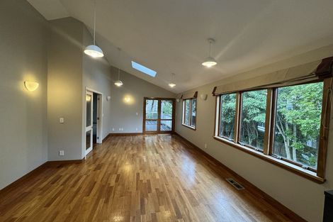 Photo of property in 365 Willis Street, Mount Cook, Wellington, 6011