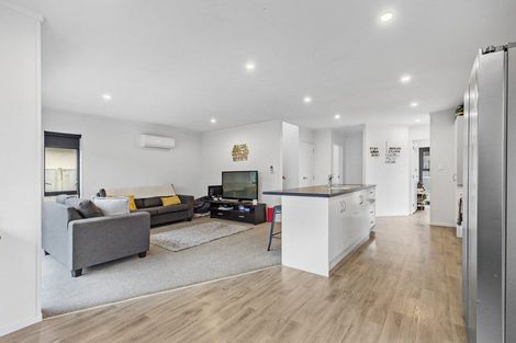 Photo of property in 960b Tremaine Avenue, Roslyn, Palmerston North, 4414