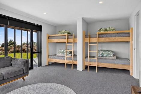 Photo of property in 102 The Ridge, Langs Beach, Waipu, 0582