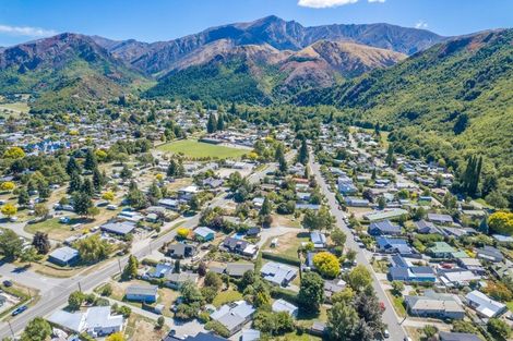 Photo of property in 22 Devon Street, Arrowtown, 9302