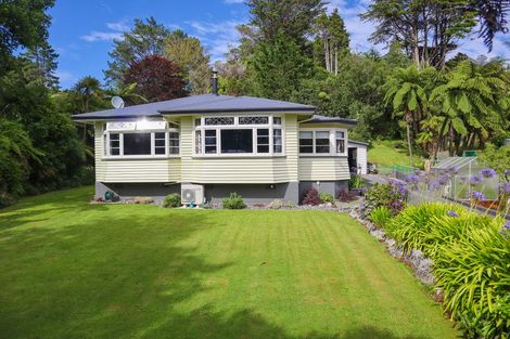 Photo of property in 19 Leith Crescent, Greymouth, 7805