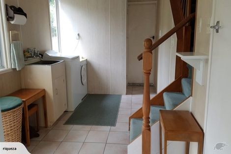 Photo of property in 313a Carrington Street, Vogeltown, New Plymouth, 4310