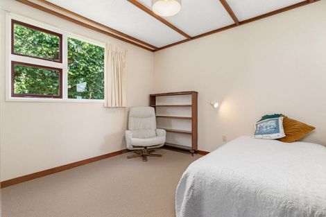 Photo of property in 4 Michael Avenue, Mount Pleasant, Christchurch, 8081