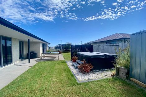 Photo of property in 23 Batty Street, Papamoa Beach, Papamoa, 3118