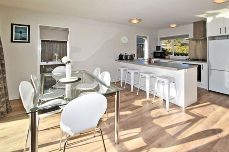 Photo of property in 3/251 Memorial Avenue, Burnside, Christchurch, 8053