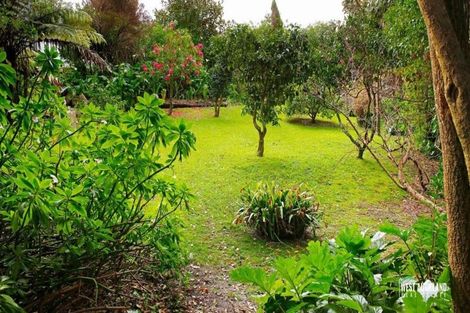 Photo of property in 26 Crystal Avenue, Glendene, Auckland, 0602