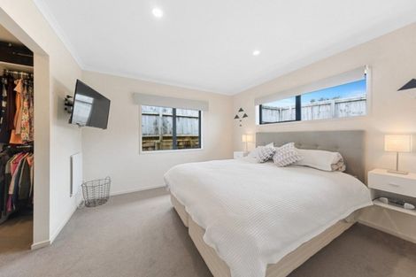 Photo of property in 77 Isabella Drive, Pukekohe, 2120