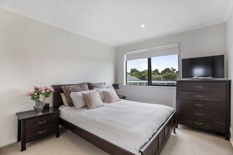 Photo of property in 61 Costa Viva Crescent, Karaka, Papakura, 2113