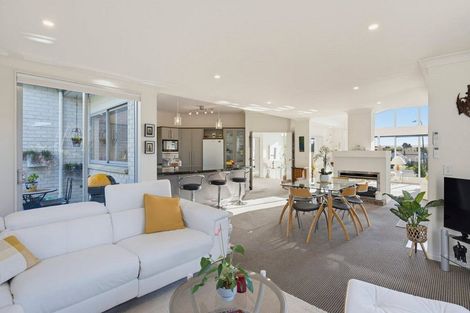Photo of property in 9 Cadastral Court, Paraparaumu, 5032