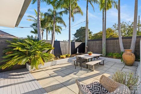 Photo of property in 1/20 Huron Street, Takapuna, Auckland, 0622