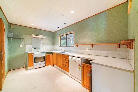 Photo of property in 122 Plateau Road, Te Marua, Upper Hutt, 5018