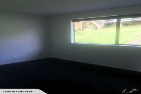 Photo of property in 13 Lendenfeld Drive, Papatoetoe, Auckland, 2025