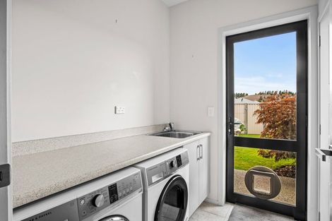 Photo of property in 46 Briar Crescent, Alexandra, 9320