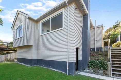 Photo of property in 88 Black Rock Road, Newlands, Wellington, 6037