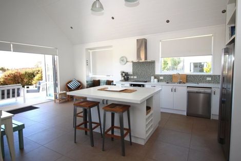 Photo of property in 125 Waimaire Avenue, Matarangi, Whitianga, 3592