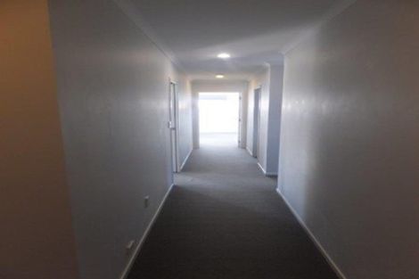 Photo of property in 13 Holly Place, Rototuna North, Hamilton, 3210