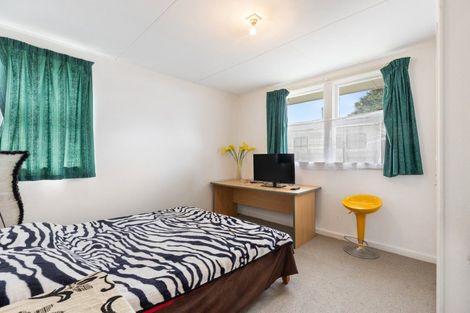 Photo of property in 21 Vicki Street, Sockburn, Christchurch, 8042