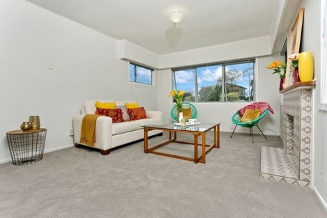 Photo of property in 658 East Coast Road, Pinehill, Auckland, 0630