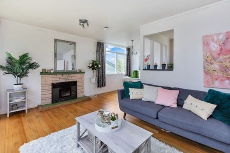 Photo of property in 11 Bickerstaffe Road, Maungaturoto, 0520