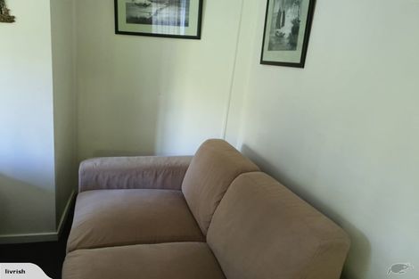 Photo of property in 32 Peter Terrace, Castor Bay, Auckland, 0620