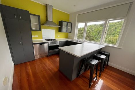 Photo of property in 34 Moana Road, Kelburn, Wellington, 6012