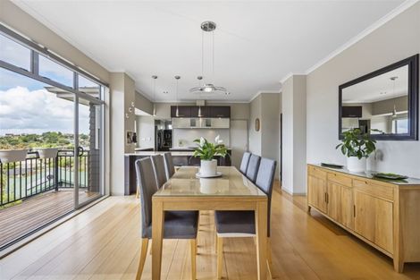 Photo of property in 23 Caversham Drive, Torbay, Auckland, 0630