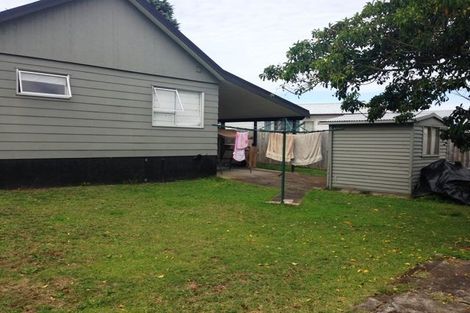 Photo of property in 111 Oakfield Crescent, Pukete, Hamilton, 3200
