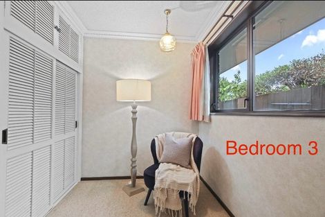 Photo of property in 18 Hawkswood Place, Avonhead, Christchurch, 8042