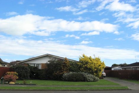 Photo of property in 68 Kennedy Drive, Levin, 5510