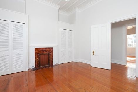 Photo of property in 12 Albany Road, One Tree Point, 0118