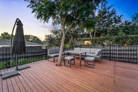 Photo of property in 21a Sabot Place, Massey, Auckland, 0614