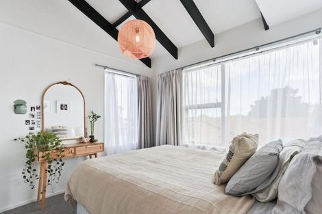 Photo of property in 2 Ebert Place, Rangiora, 7400