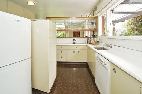 Photo of property in 162 Cambridge Road, Hillcrest, Hamilton, 3216